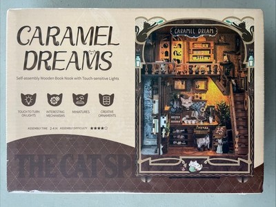 3D Wood Puzzle Book Nook Kit, Caramel Dream Cat Café Bookshelf Insert