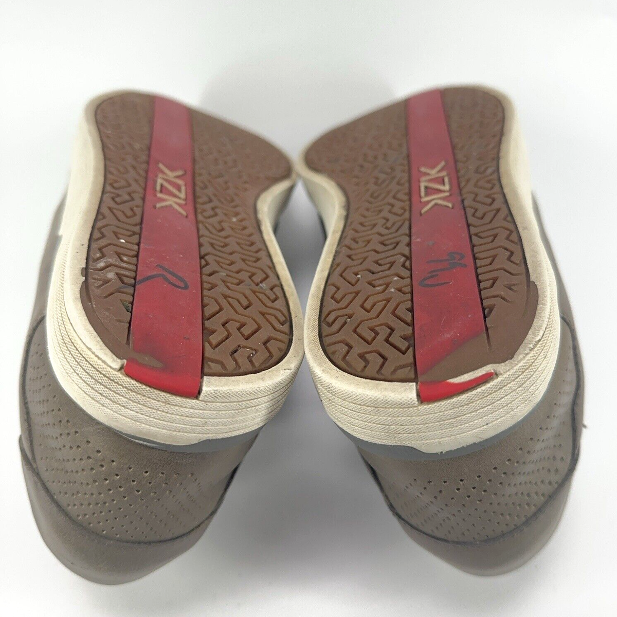 Kizik KZK New York Taupe Gray Hands Free Slip On Leather  display picture 2
