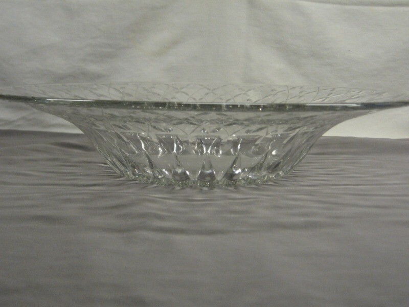 Beautiful Large Clear Glass Bowl Diamond Design 12 3/4