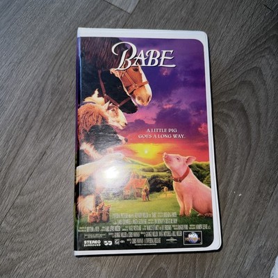 Babe: A Little Pig Goes a Long Way by Christopher Moroney and Mallory Loehr