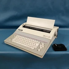 Vintage Smith Corona PWP4500 Plus Personal Word Processor Works But See Listing