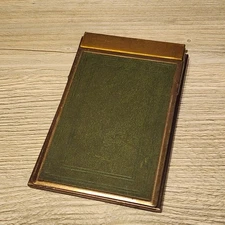 Vintage Park Sherman Note Pad Holder - Memo Holder - Green Front