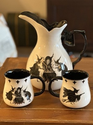 Potter's Studio Halloween Witches Brew 16oz Mug Pair Flying Witch Water Pitcher