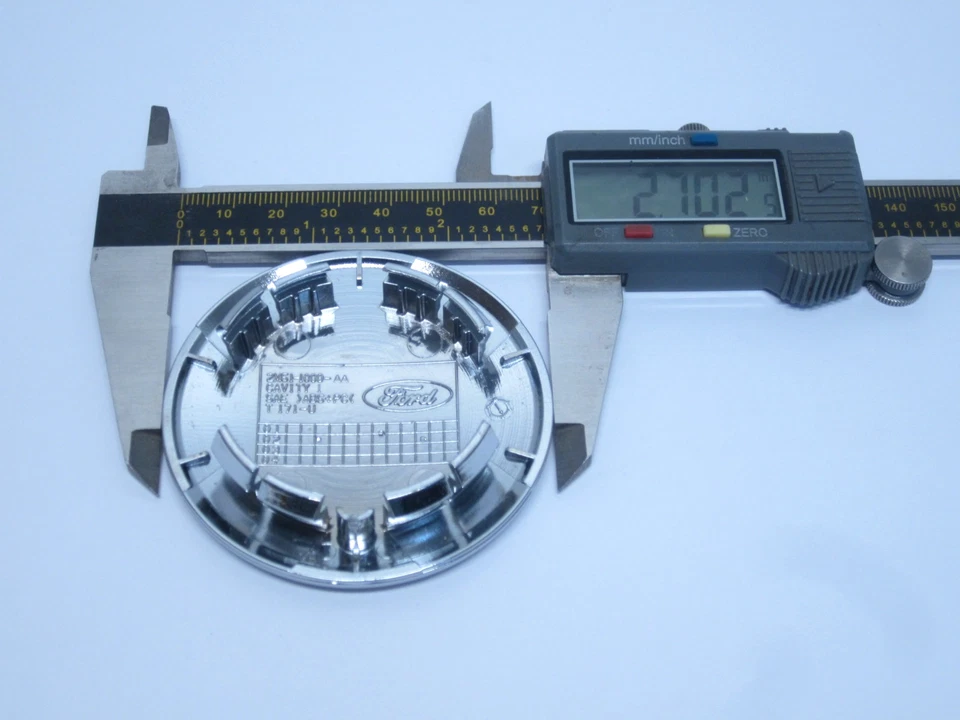 Ford Focus OE 2000-2011 15" JUEGO DE TAPA CENTRAL DE LLANTAS DE ALEACIÓN CROMADAS 2M51-1000-AA #2D-5 Foto 3 de 3