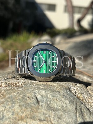 Custom Made Watch MODS Watch Green Naituls with NH35 MOVEMENT