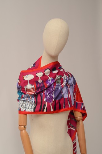 Sciarpa donna Love Moschino lusso multicolore stampata in seta - Foto 13 di 21