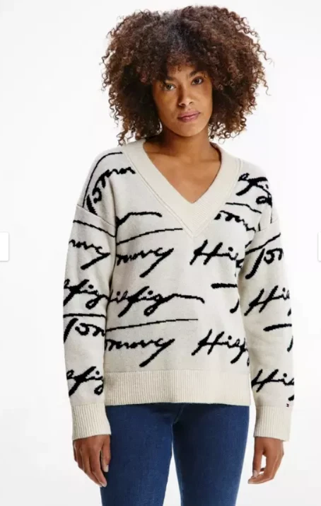 White womens 2024 tommy hilfiger jumper
