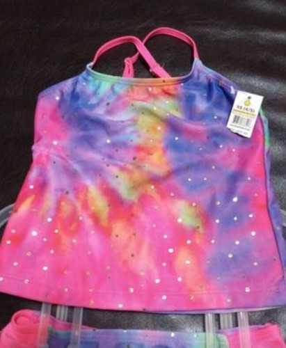 Little Girl's 2 piece Bathing Suit. Size 4/5. - Picture 3 of 11