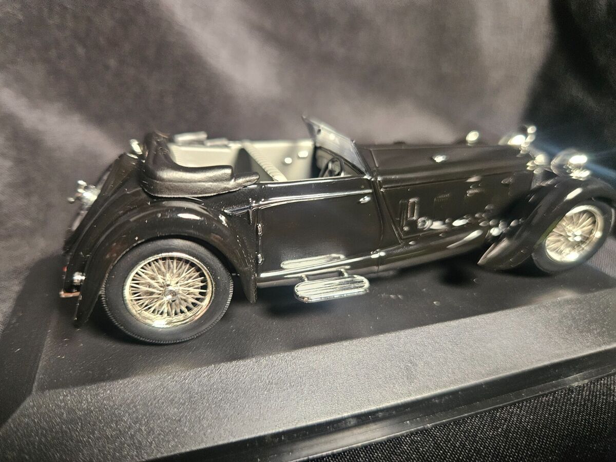 ixo 1931 Daimler Double Six 50 Convertible Black 1:43 Scale ixo 1931 Daimler Double Six 50 Convertible Black 1:43 Scale