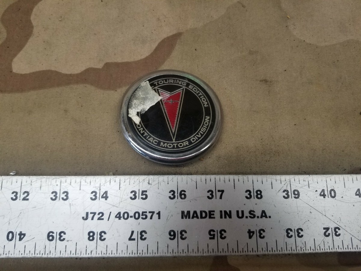 1989-1991 Pontiac 6000 STE Trunk Lid Lock Cover Emblem 20626595