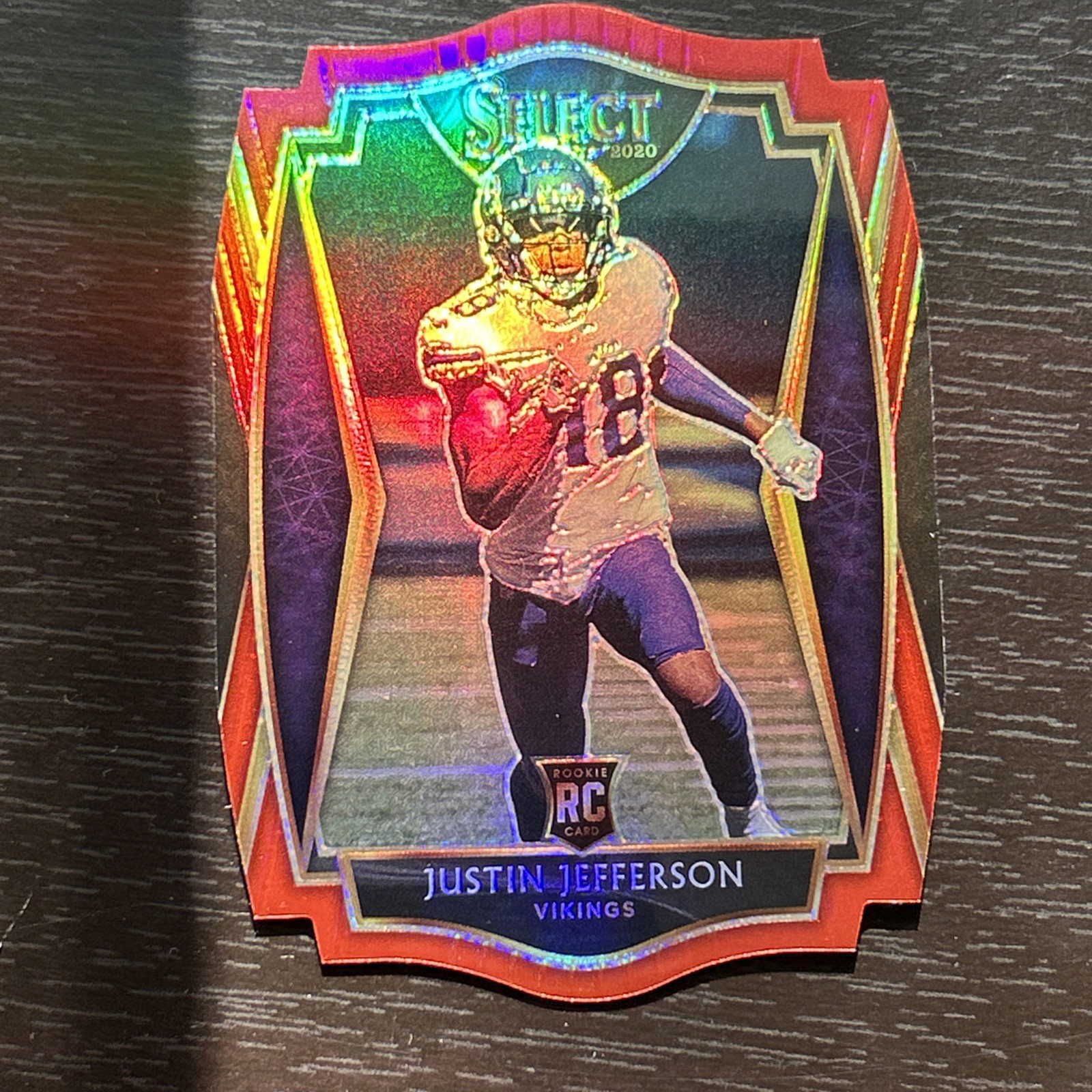 2020 Panini Select - Premier Level Justin Jefferson #161 Red Prizm Die-Cut (RC)