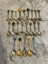 Various Intricate Vintage Location Souvenir Decorative Collectable Tea Spoons