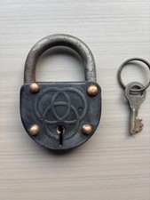 Altes Vorh&auml;nge Schloss mit Schl&uuml;ssel ,B&uuml;gel Funktioniert Logo Krupp