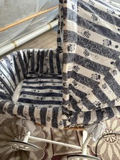 Antiker Stubenwagen Weidenkorb für Kinderbett,