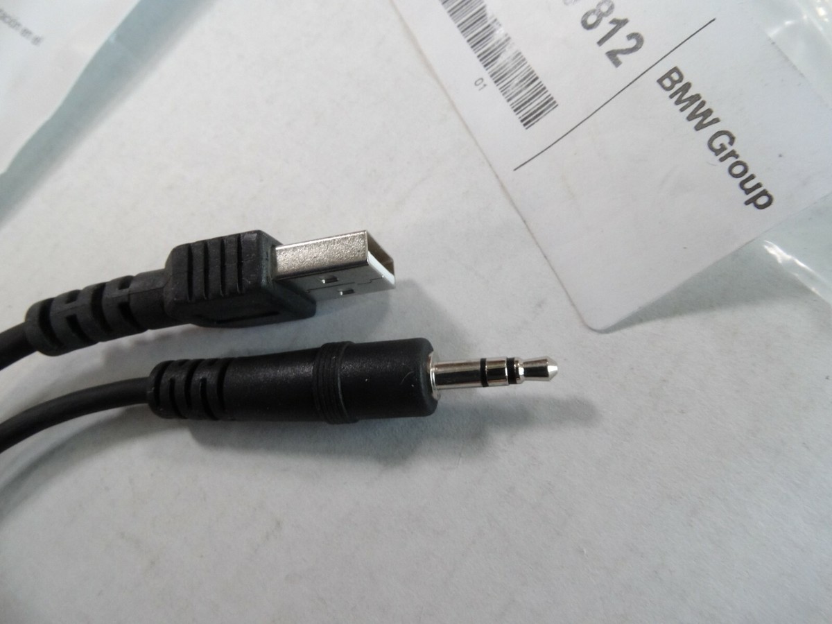 確認用(*‘ω‘ *) Genuine BMW iPod/iPhone Cable Adapter (30 pin Connector