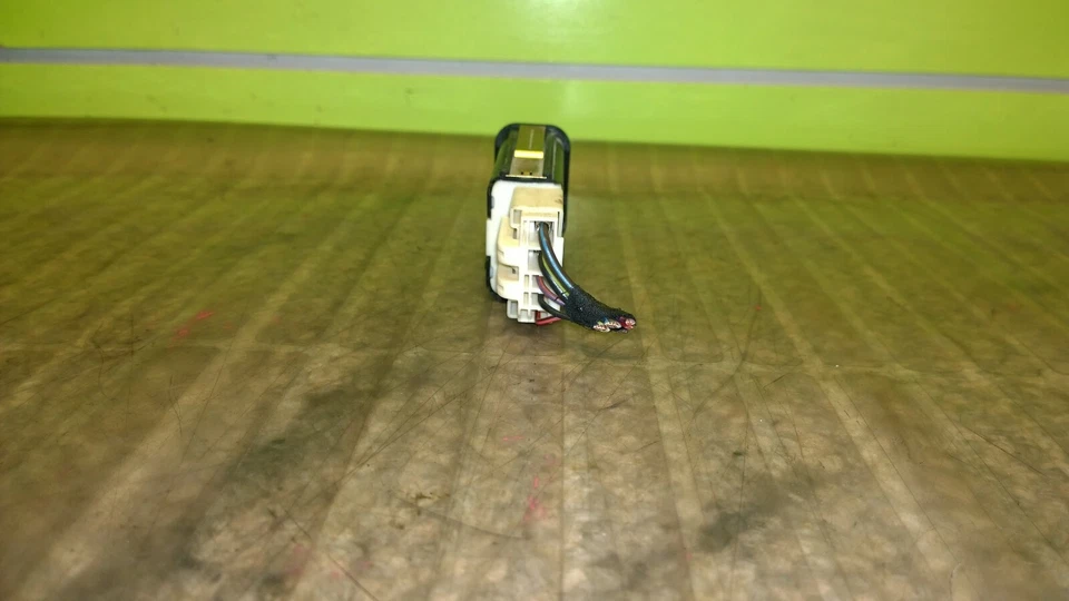 93 94 95 96 LLINCOLN MARK VIII 4,6 Л НА КУПЕ ЗАДНИЙ ПЕРЕКЛЮЧАТЕЛЬ РАЗМОРАЖИВАНИЯ OEM 1628-5 - Изображение 3 из 4