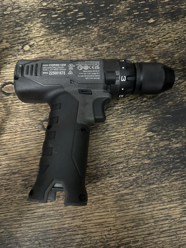 Snap On 3/8" Drill 14.4 v With 1 Battery And 1 Charger Gray - Image 2 of 4
