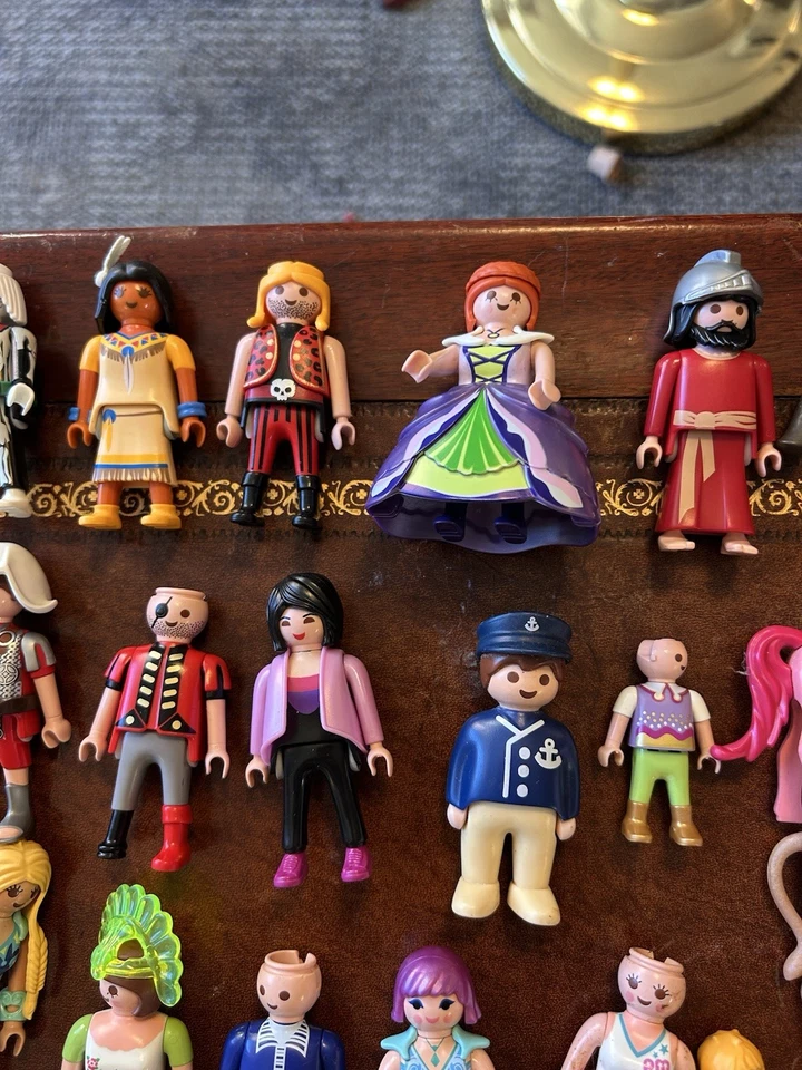 Vintage Playmobil Lot 51 People 21 Horses Castle And Hospital Items Huge Lot - Image 3 of 4