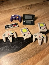 Miniature Nintendo Paladone Plastic Consoles & Controllers Lot Of 6