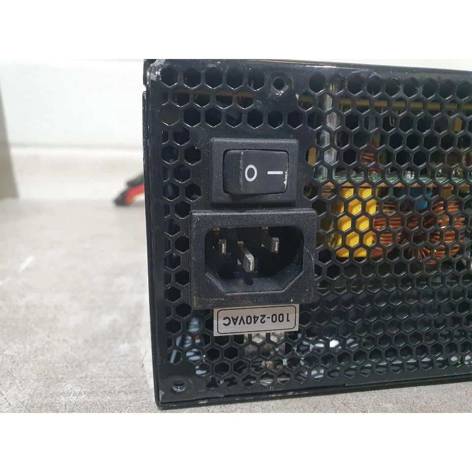 Enermax Liberty ELT500AWT 80 PLUS Power Supply Black 500W Silent-Fan For Desktop - Image 4 of 4