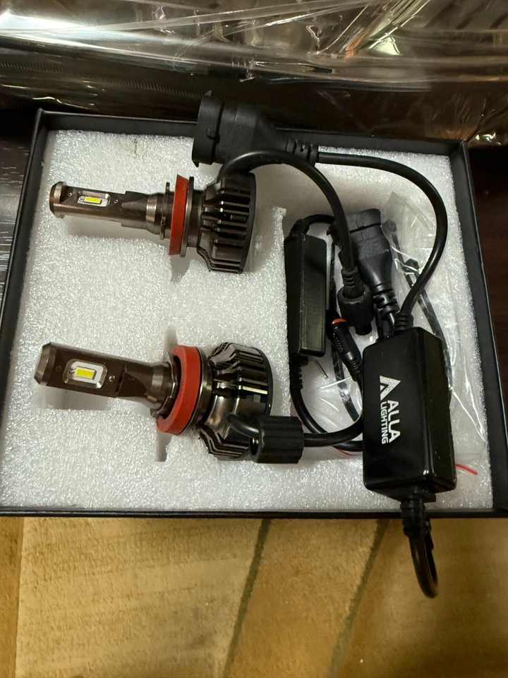 2008-2011 toyota camry headlight - Image 4 of 4