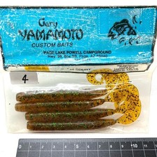 818341 Gary Yamamoto Stretch 40 Slender Gloves 4 Pieces 196 Pumpkin Green Black