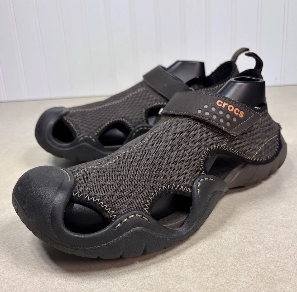 Crocs Swiftwater Brown Mesh Deck Sandals Men’s Fishing Beach Water Shoes Sz 9
