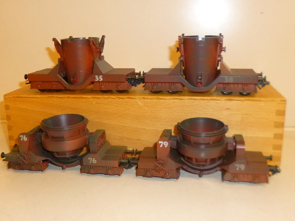 Märklin H0: 46140 Wagen-Set "Montanunion", 2x Roheisen- + 2x Schlackenwagen OVP - Bild 2 von 3