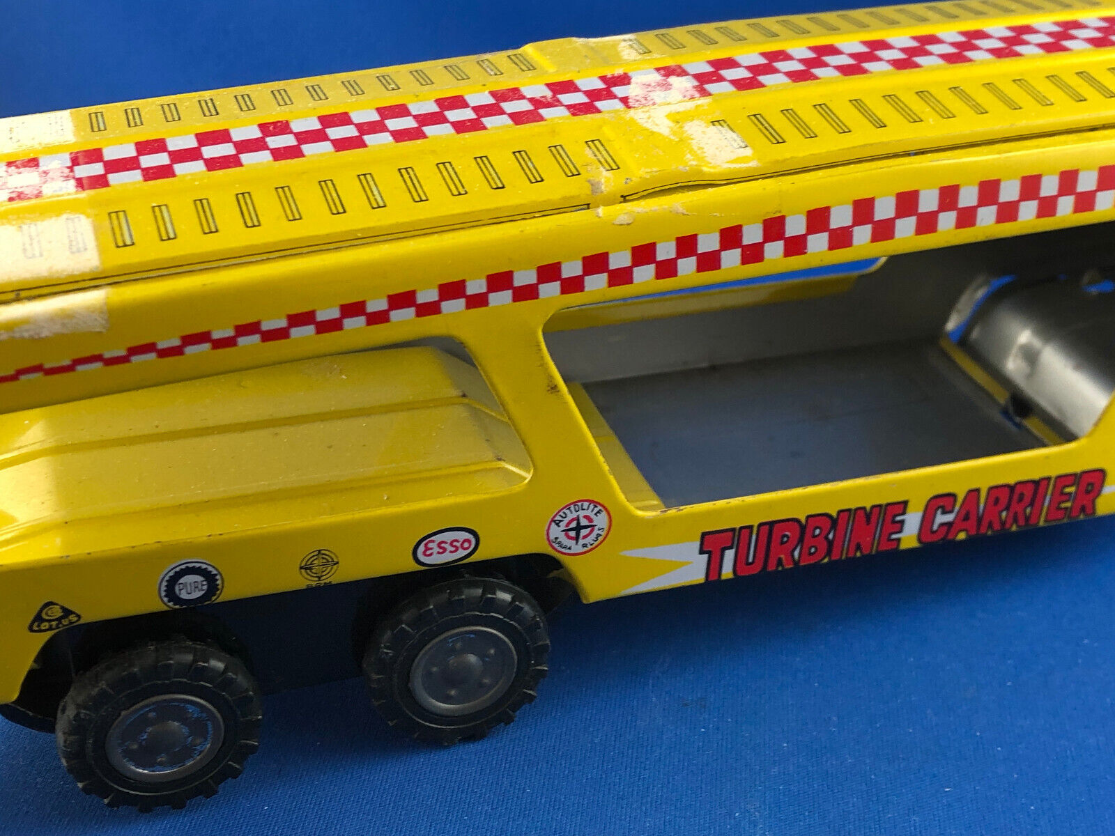 Picture 3 of 10
