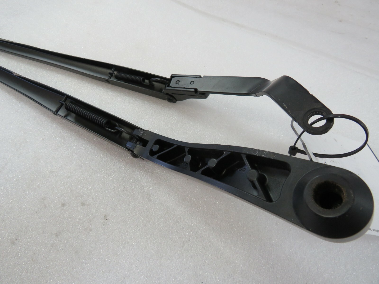 Mclaren 600LT, LH, Left, Wiper Arm, Used