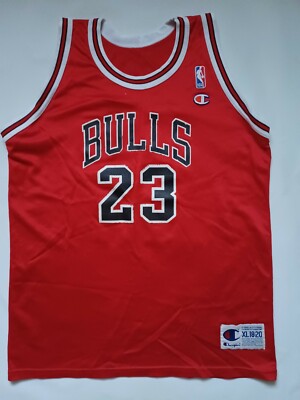 Vintage Chicago Bulls Michael Jordan Champion Jersey Size XL Youth