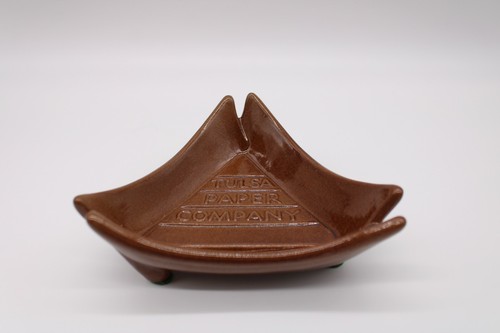 Vintage Mint Frankhoma Brown Ashtray - Tulsa Paper Company Triangle Trinket Dish - Picture 3 of 6