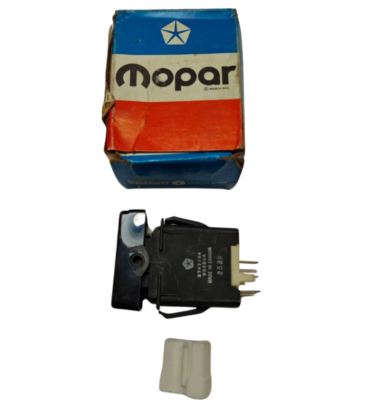 1979-1983 Dodge Chrysler Cordoba Magnum Rear Heated Window Switch 4186361 NOS. - Image 2 of 4