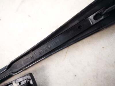 Opel MERIVA a 2004 Left Front Wiper Blade Arm 13139725 Dev52869 