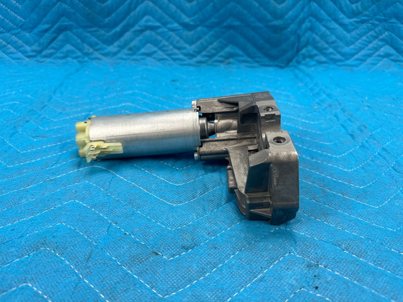 Bentley Flying Spur Front Passenger's Side Seat Lift/Tilt Motor 2006-2012 OEM