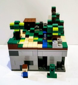 LEGO Minecraft 21102 Minecraft Micro World the Forest Complete Clean No Box 2012