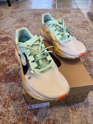 Nike Men's ZoomX Ultrafly Trail Summit White Vapor Green Size 11.5 DX1978-102
