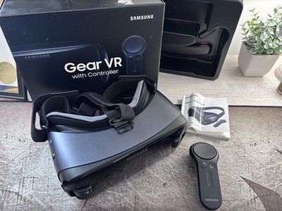 Samsung Gear VR with Controller Smartphone VR Headset, Black