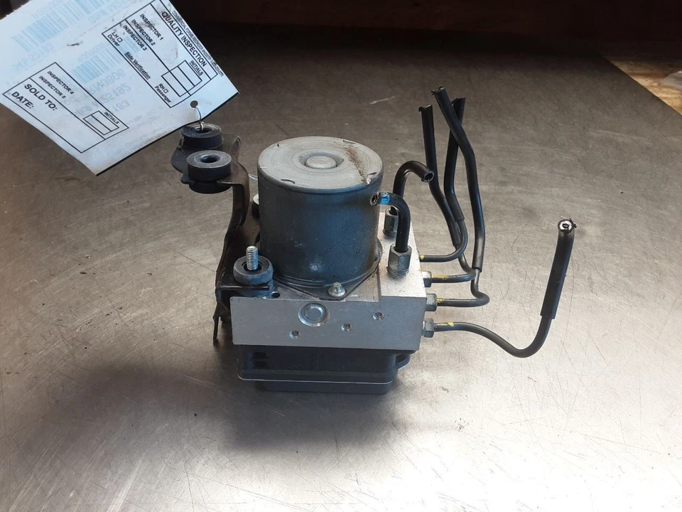 Conjunto de piezas de freno antibloqueo sedán AWD para 11-13 Infiniti G37 700879 Foto 4 de 4