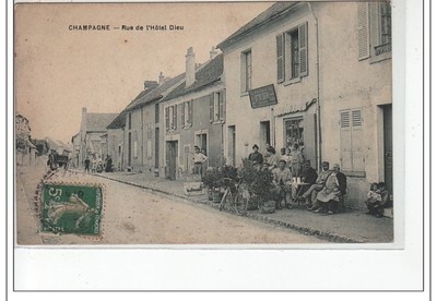 CHAMPAGNE - Rue de l'Hôtel Dieu - très bon état