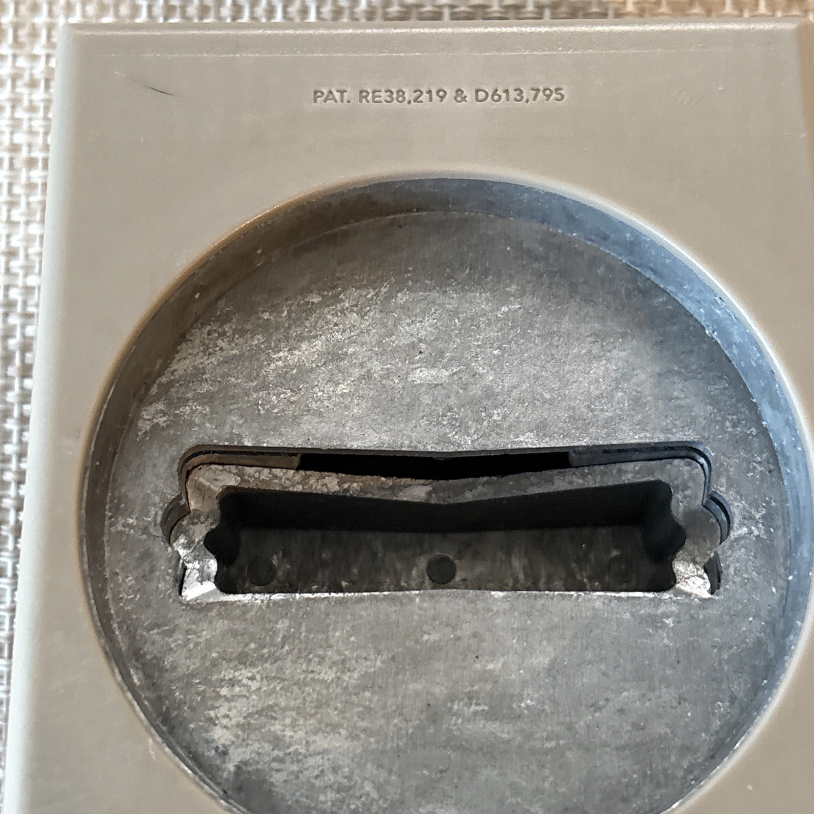 Stampin Up Modern Label Paper Punch