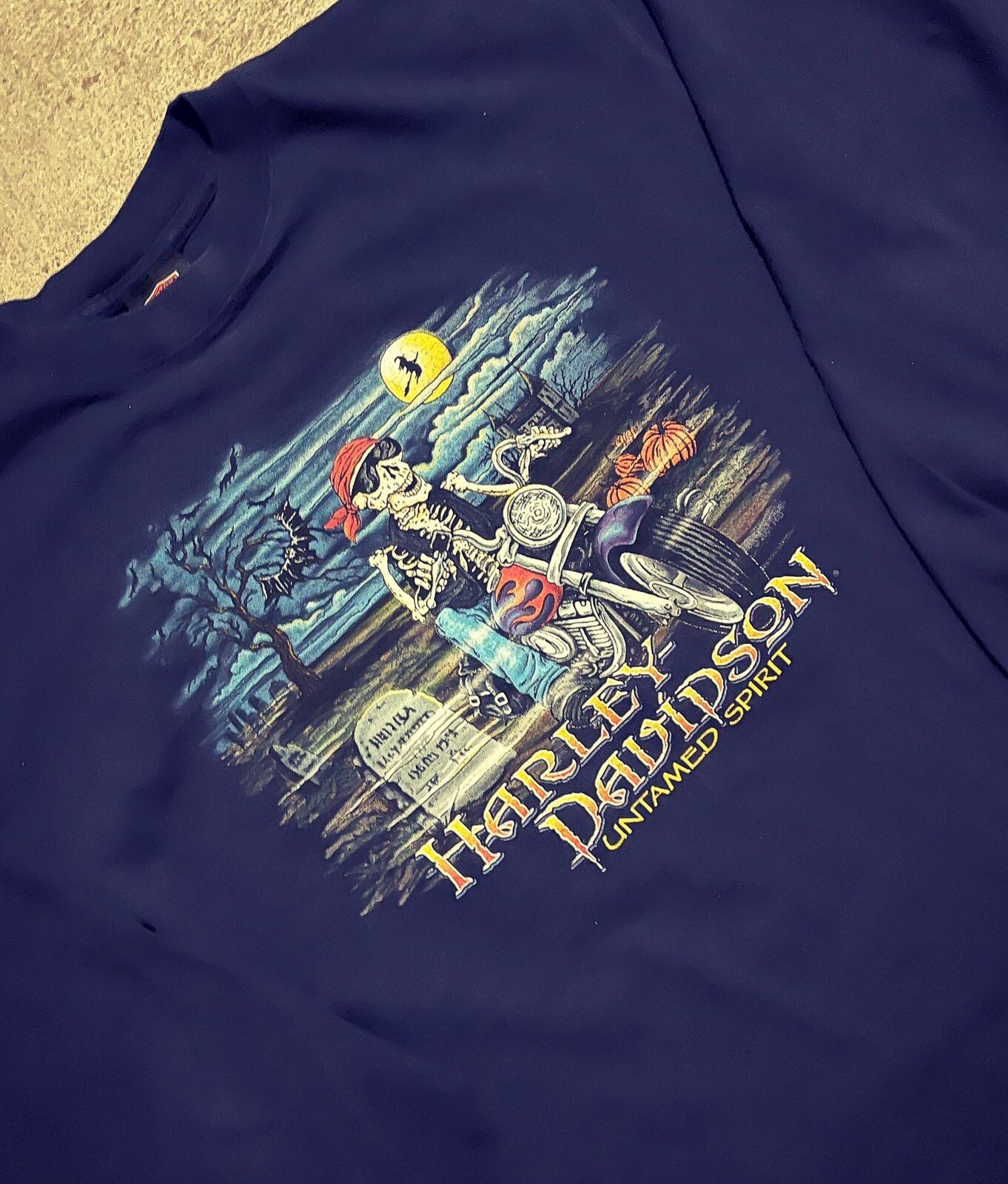 HarleyDavidson Motor Cycles TShirt Untamed Spirit L… Gem