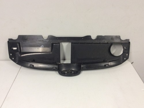 OEM 2010 - 2015 HYUNDAI TUCSON GRILL - Picture 2 of 3