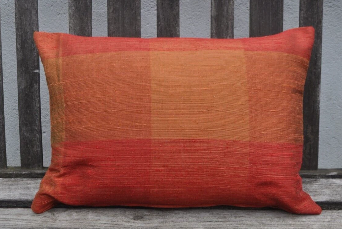 Rust cushion cheap