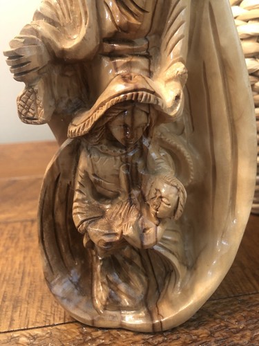Hand Carved Bethlehem Olive Wood Holy Family Christian Statue w/ Baby Jesus 7.5" - Picture 2 of 10