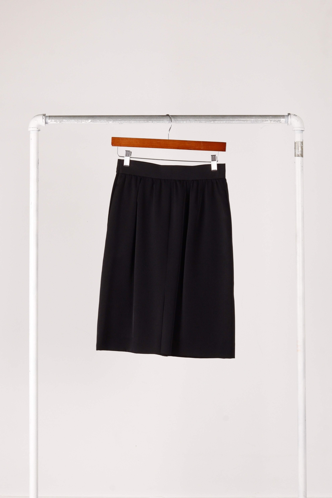 Gonna nera anni 90 Yves Saint Laurent 'A Line'