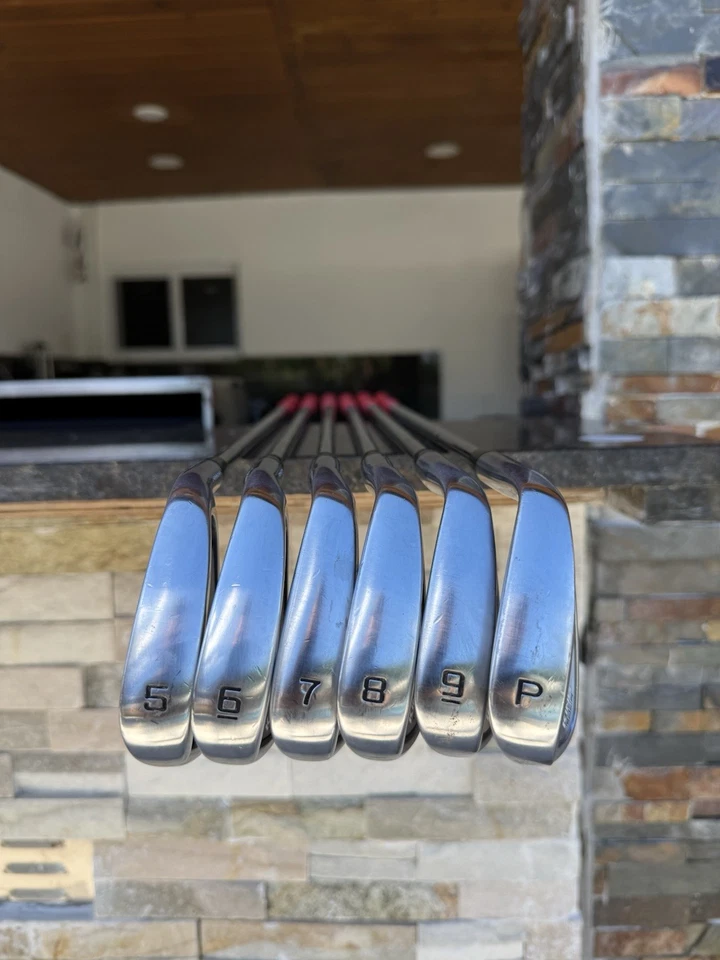 Cobra King Tour Forged Irons 2023 5-Pw $Taper 120 Flex S Iomic Grips - Image 2 of 4