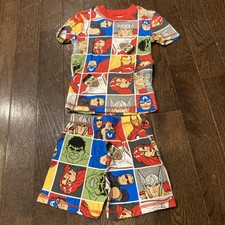 Marvel Avengers Disney Youth Boys Outfit Size 6 T Shirt  Shorts