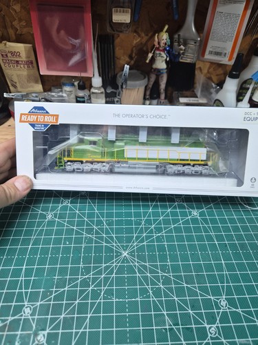 Locomotora diésel Athearn escala HO IT Illinois Terminal EMD SD39 #2306 sonido DCC | Zustand: Used