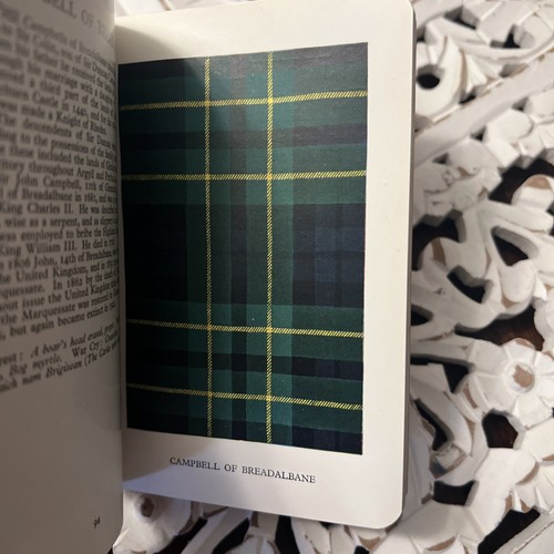 The Clans and Tartans of Scotland Robert Bain 1950 First Edition 10th Printing - Bild 13 von 15
